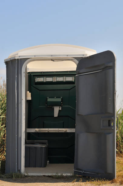 Porta potty rental for outdoor events in Stockton, MO