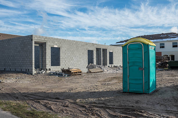 Best Portable restroom trailer rental  in Stockton, MO